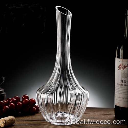 China creative waterfall style glass wine decanter Supplier